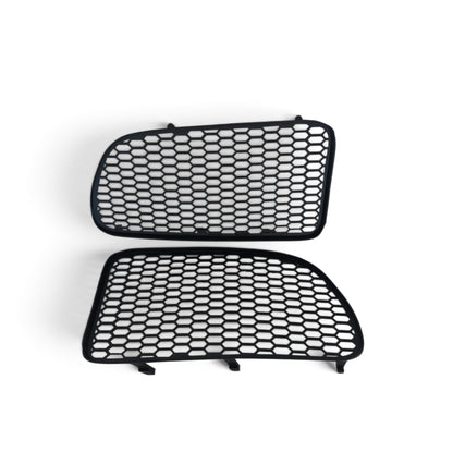 Volkswagen Golf 4 R32 grelhas frontais pequenas